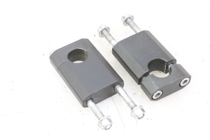 photo de PONTE MANUBRIO APOLLO RFZ 125 - Altra angolazione