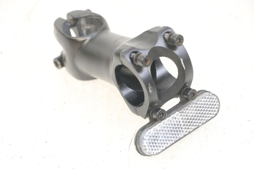 photo de PONTET DEL MANUBRIO NAMI STELLAR 1 - Vista principale