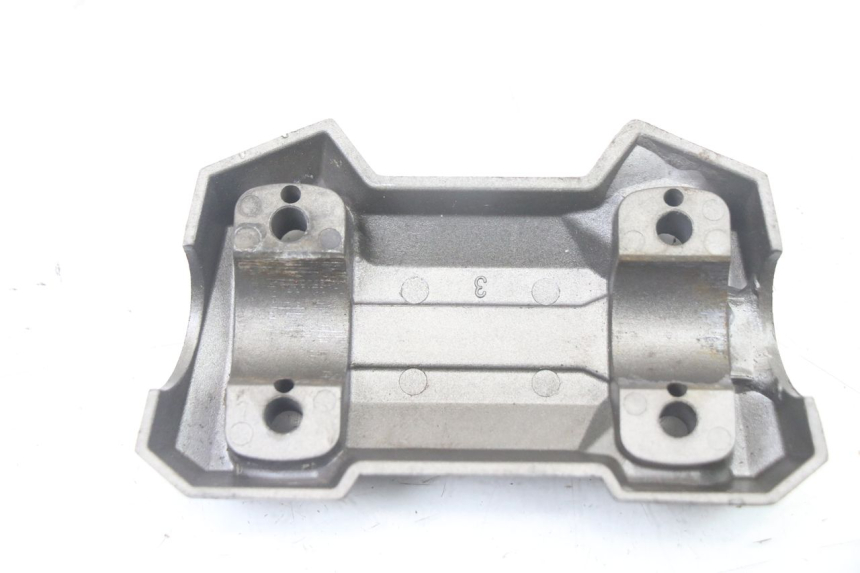 photo de PIASTRA MANUBRIO SYM JET 14 4T 50 (2018 - 2022) - Primo piano tecnico