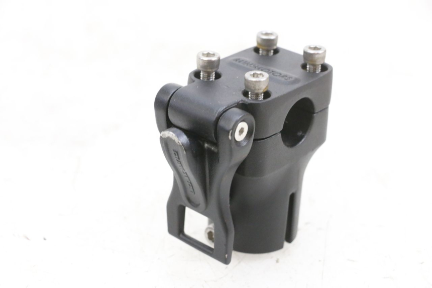 photo de CAVALLOTTO MANUBRIO DUALTRON VICTOR LIMITED 1 - Dettagli dei punti di fissaggio