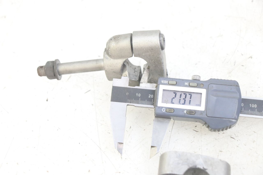 photo de CAVALLOTTO MANUBRIO YAMAHA XJN DIVERSION 600 (2000 - 2003) - Dettaglio del componente