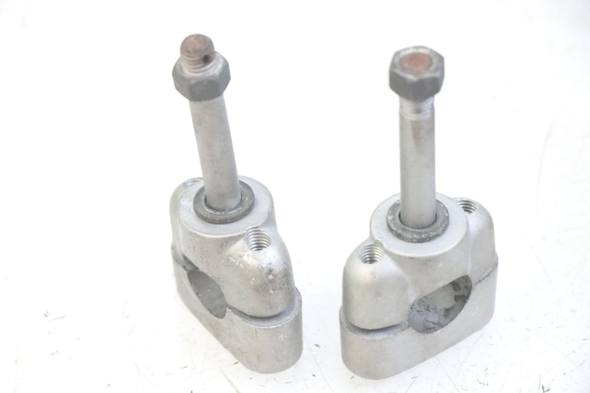 photo de CAVALLOTTO MANUBRIO YAMAHA XJN DIVERSION 600 (2000 - 2003) - Zoom sullo stato d'uso