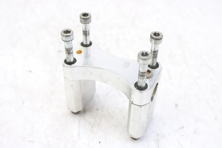 photo de PONTE MANUBRIO ZHEJIANG XMOTOS XB-81 50 - Vista principale