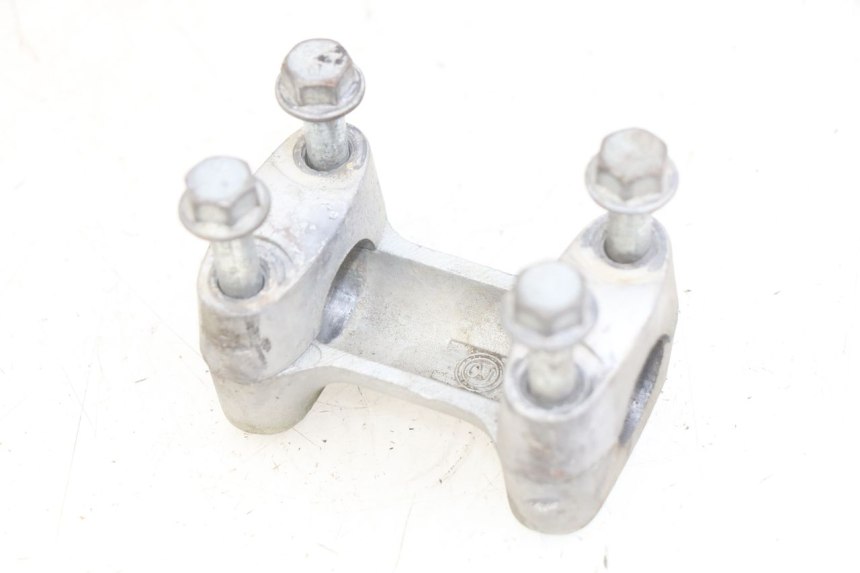 photo de PONTE MANUBRIO SHINERAY XY250 STXE 250 (2006 - 2012) - Zoom sullo stato d'uso