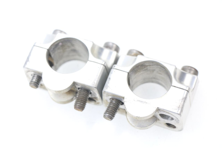 photo de Piastra manubrio YAMAHA YZ 125 (1998 - 2005) - Altra angolazione