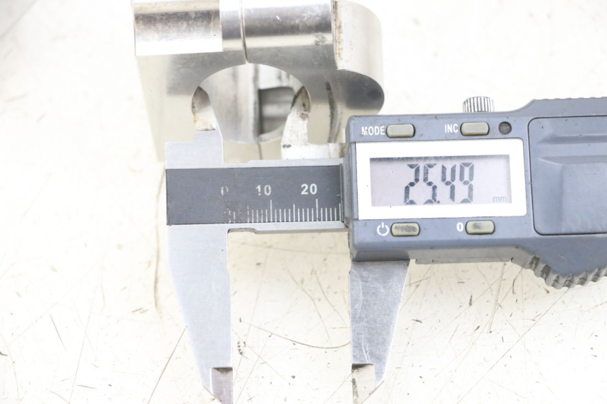 photo de Piastra manubrio YAMAHA YZ 85 (2002 - 2018) - Zoom sullo stato d'uso