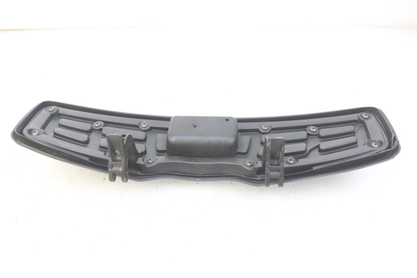 photo de PORTA GUANTI SUZUKI BURGMAN 125 (2007 - 2014) - Zoom sullo stato d'uso