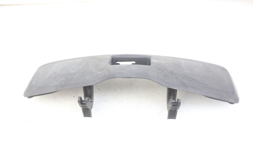 photo de PORTA GUANTI SUZUKI BURGMAN 125 (2007 - 2014) - Altra angolazione