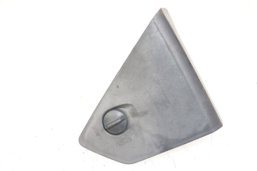 photo de PORTA OGGETTI KYMCO DINK STREET ABS 125 (2011 - 2018) - Vista principale