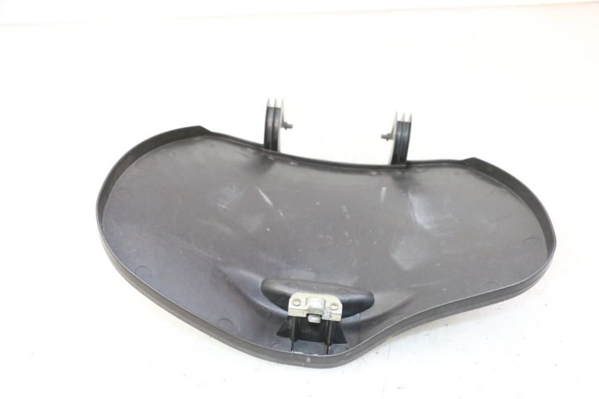 photo de Porta guanti box PIAGGIO LIBERTY 4T 50 (2009 - 2015) - Zoom sullo stato d'uso