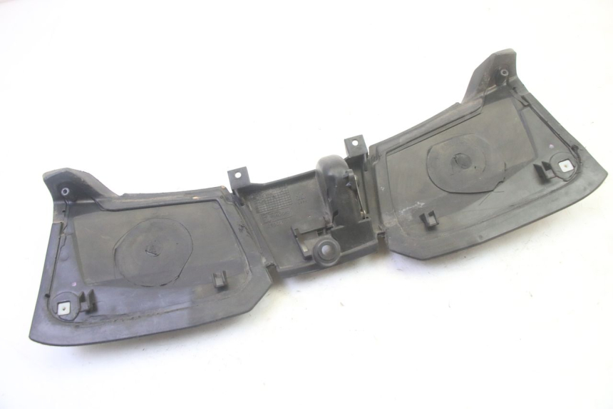 photo de PORTA OGGETTI PIAGGIO MP3 500 (2016 - 2018) - Primo piano tecnico