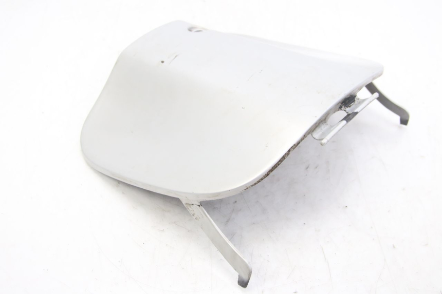 photo de PORTA GUANTI APRILIA SCARABEO 4T 50 (2009 - 2017) - Zoom sullo stato d'uso