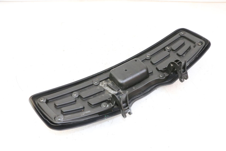 photo de PORTA GUANTI SUZUKI BURGMAN 125 (2007 - 2014) - Zoom sullo stato d'uso