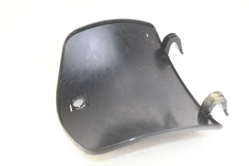 photo de PORTA GUANTI YIYING YY125T 125 (2006 - 2014) - Dettaglio del componente