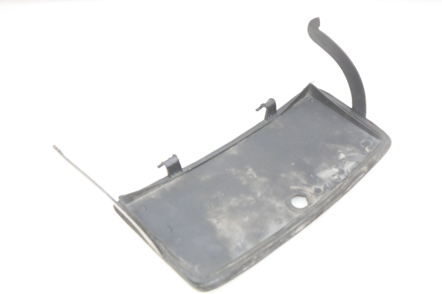 photo de PORTAOGGETTI GUANTIERA YIYING YY50QT-10 50 (2007 - 2022) - Dettaglio del componente