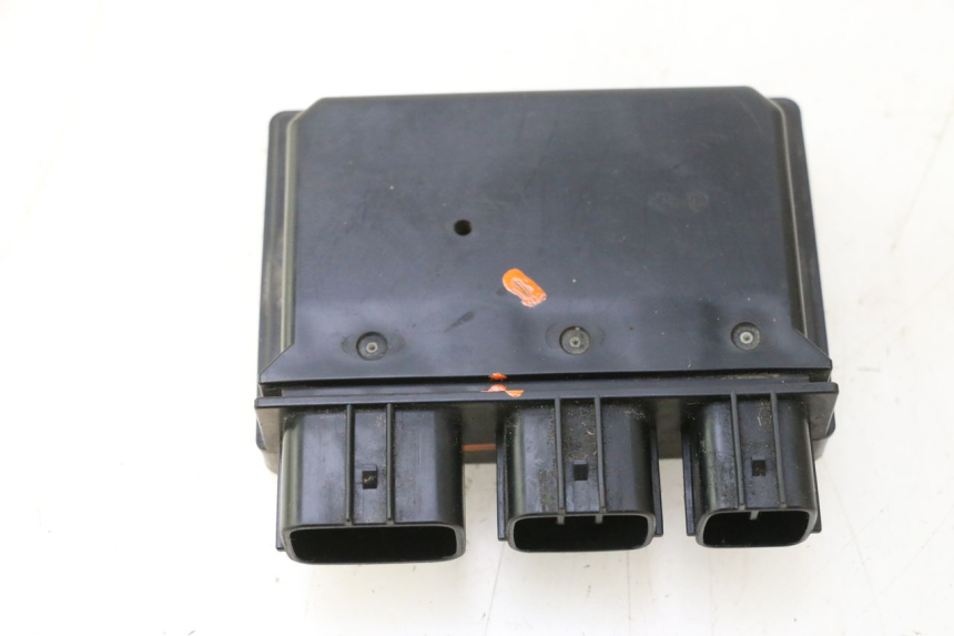 photo de PORTA FUSIBILI KAWASAKI ER-6 ER6 N 650 (2005 - 2009) - Primo piano tecnico
