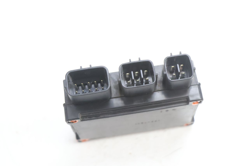 photo de PORTA FUSIBILI KAWASAKI ER-6 ER6 N 650 (2005 - 2009) - Zoom sullo stato d'uso