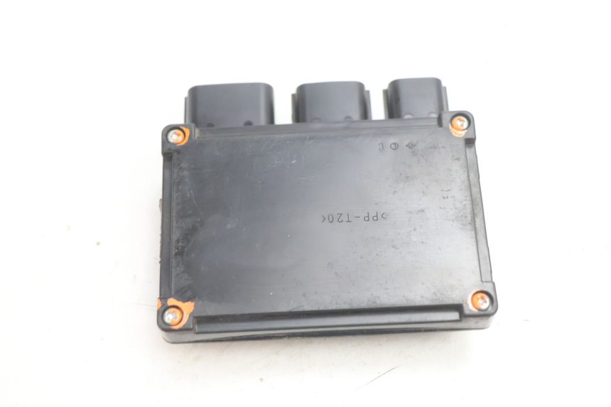 photo de PORTA FUSIBILI KAWASAKI ER-6 ER6 N 650 (2005 - 2009) - Altra angolazione