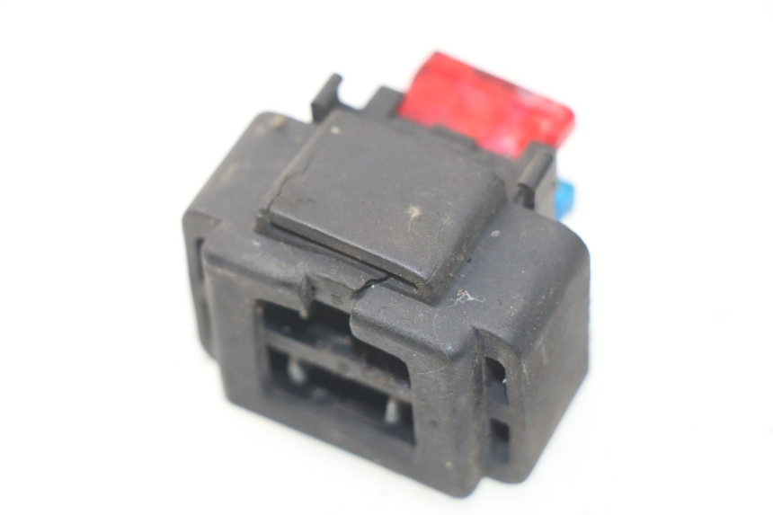 photo de Portafusibile YAMAHA FJR ABS 1300 (2006 - 2012) - Zoom sullo stato d'uso