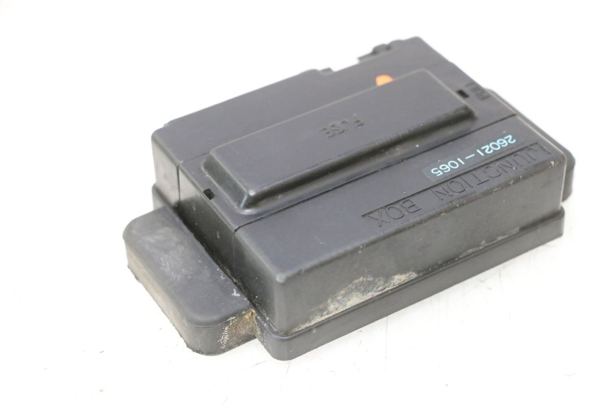 photo de PORTA FUSIBILI KAWASAKI GPX F ZX750F 750 (1986 - 1990) - Primo piano tecnico