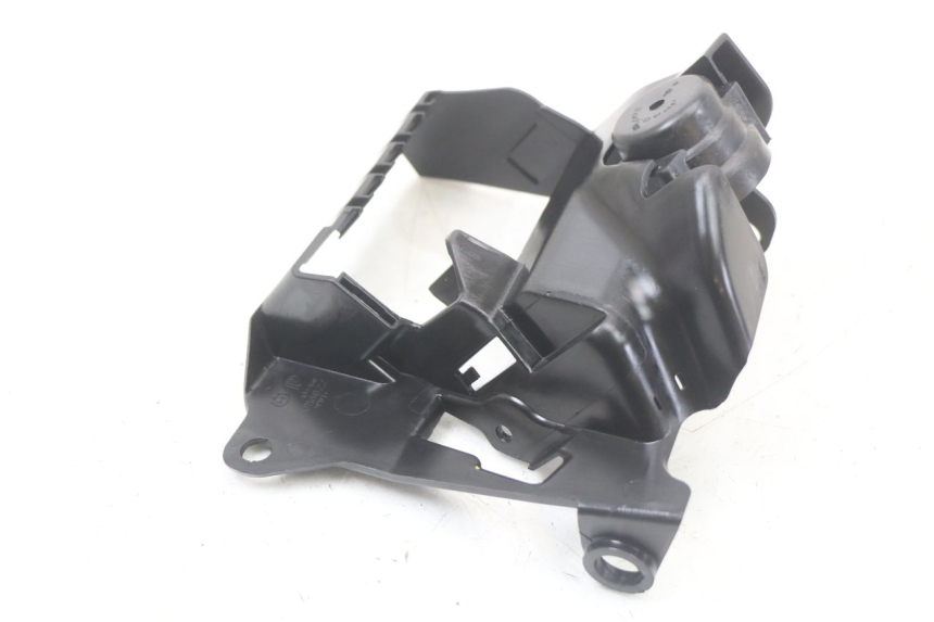 photo de PORTA FUSIBILI HUSQVARNA SVARTPILEN 401 (2018 - 2023) - Altra angolazione