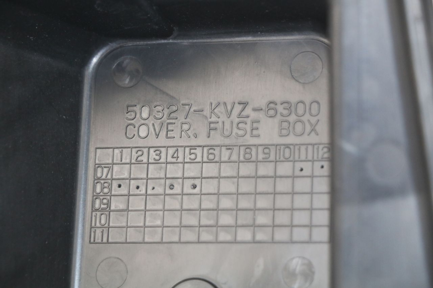 photo de PORTA FUSIBILI HONDA NSS EX FORZA 250 (2005 - 2013) - Dettaglio del componente