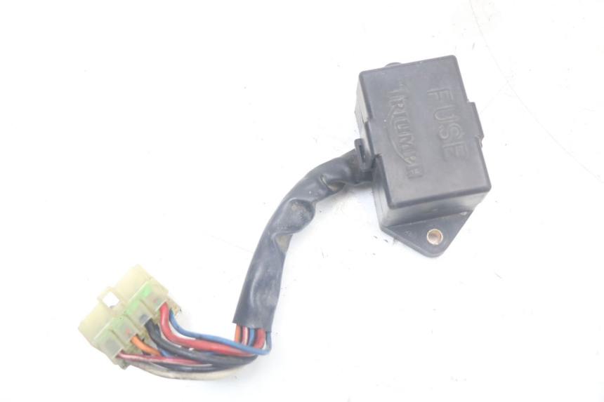 photo de PORTAFUSIBILE TRIUMPH SPEED TRIPLE T301 900 (1994 - 1996) - Primo piano tecnico