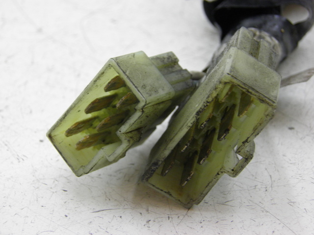 photo de Portafusibile TRIUMPH TROPHY 1200 (1996 - 2003) - Dettaglio del componente