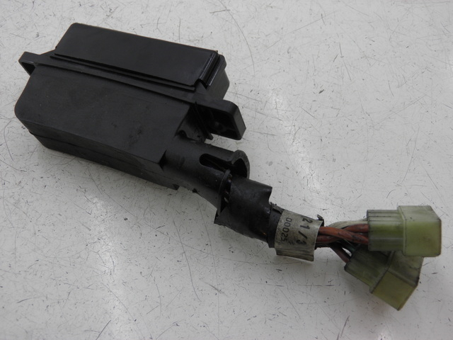 photo de Portafusibile TRIUMPH TROPHY 1200 (1996 - 2003) - Primo piano tecnico