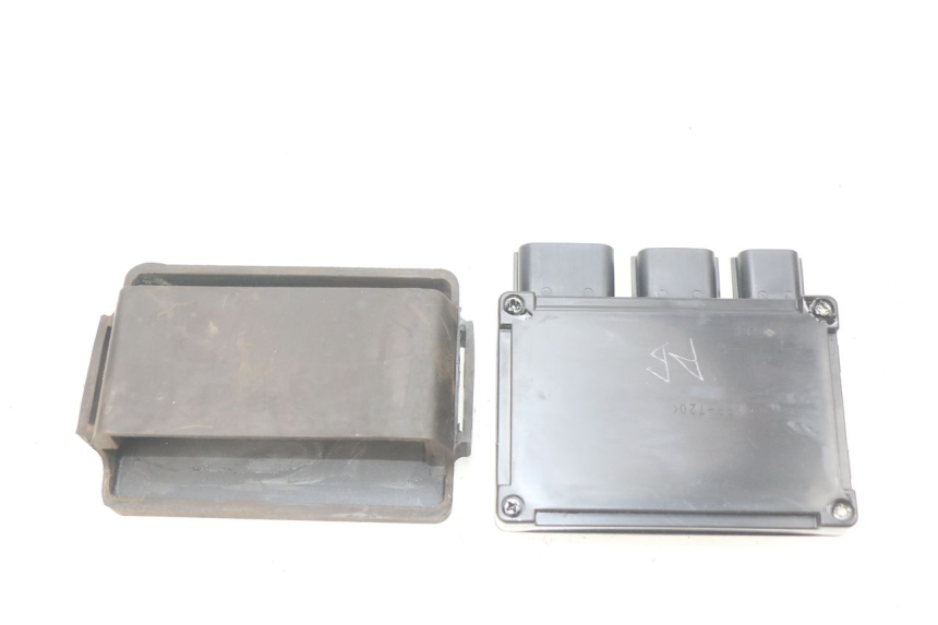 photo de PORTAFUSIBILE KAWASAKI Z 650 (2016 - 2019) - Vista d'insieme del prodotto