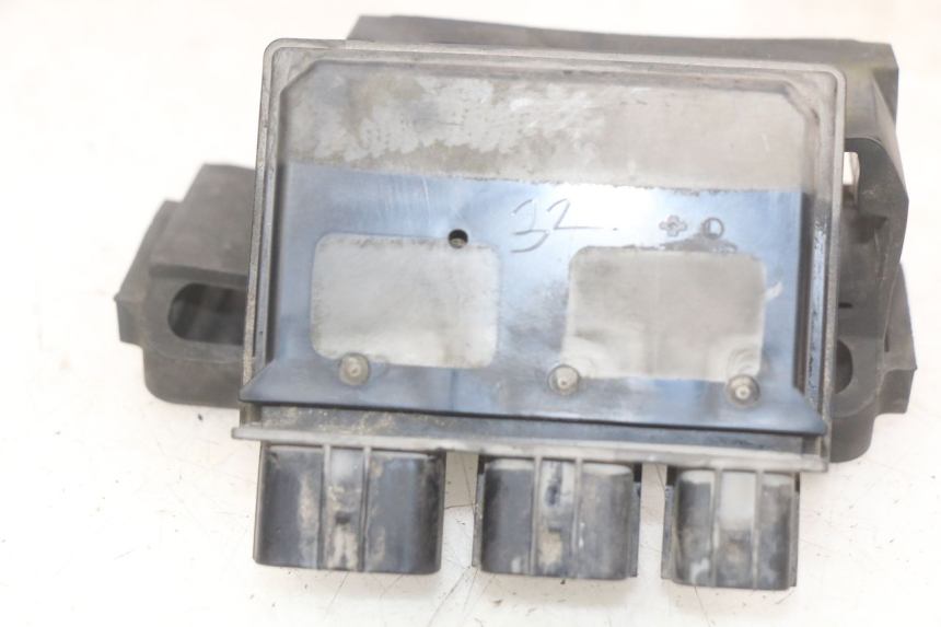 photo de PORTAFUSIBILE KAWASAKI Z 750 (2007 - 2013) - Primo piano tecnico