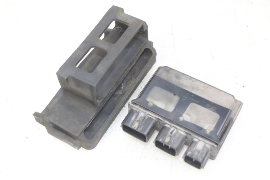 photo de PORTAFUSIBILE KAWASAKI Z 750 (2007 - 2013) - Vista d'insieme del prodotto