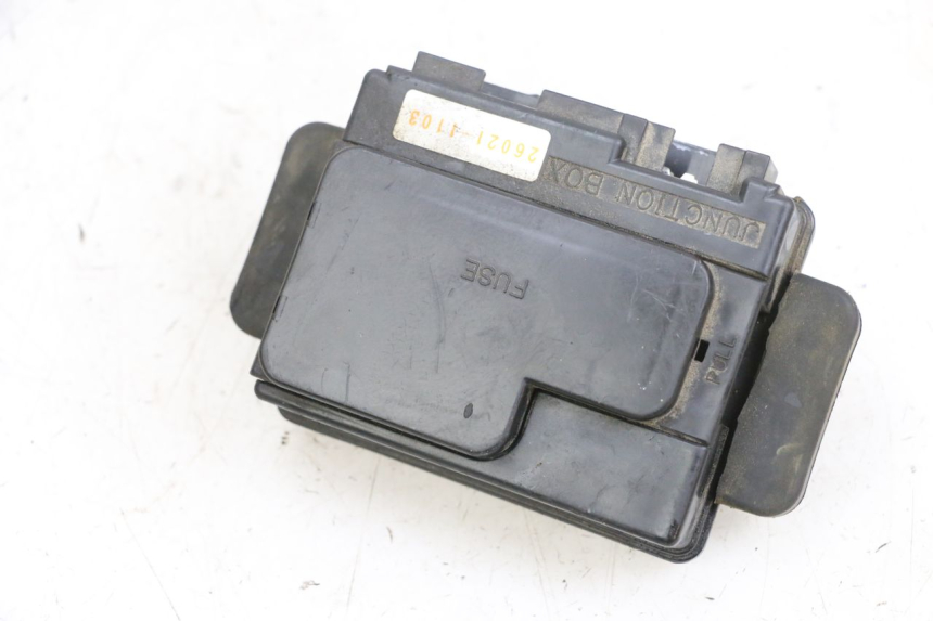 photo de PORTA FUSIBILI KAWASAKI ZR 7 750 (1999 - 2004) - Primo piano tecnico