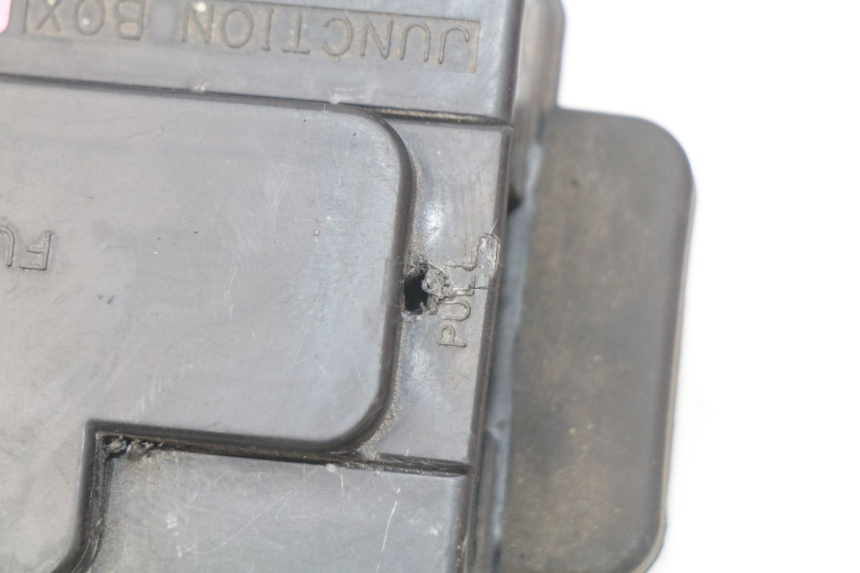 photo de PORTAFUSIBILE KAWASAKI ZR7 ZR-7 S 750 (1999 - 2004) - Dettaglio del componente