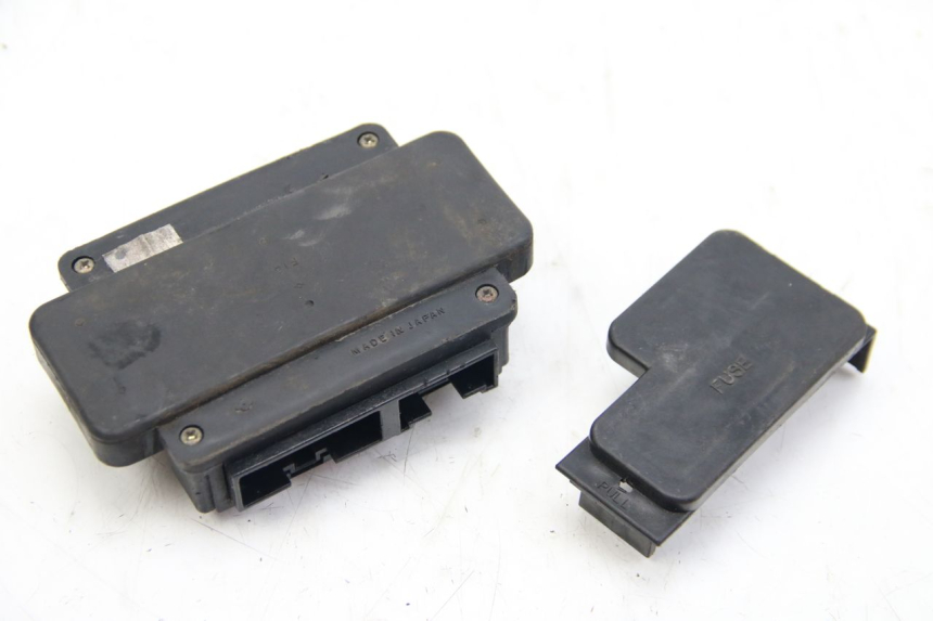 photo de PORTAFUSIBILE KAWASAKI ZX-6R ZX6R 600 (1995 - 1997) - Zoom sullo stato d'uso