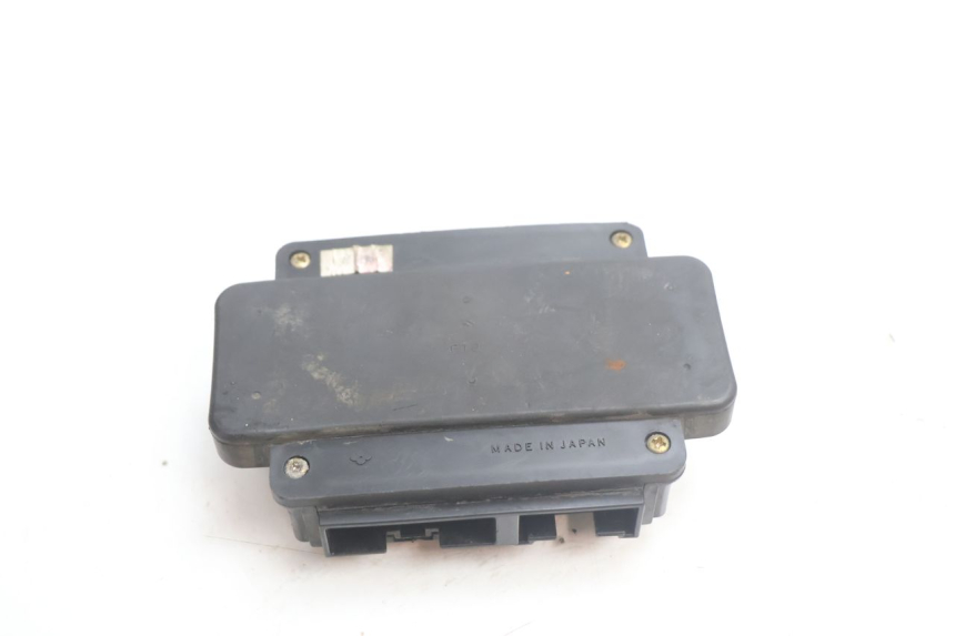 photo de PORTAFUSIBILE KAWASAKI ZX-6R ZX6R 600 (1995 - 1997) - Primo piano tecnico