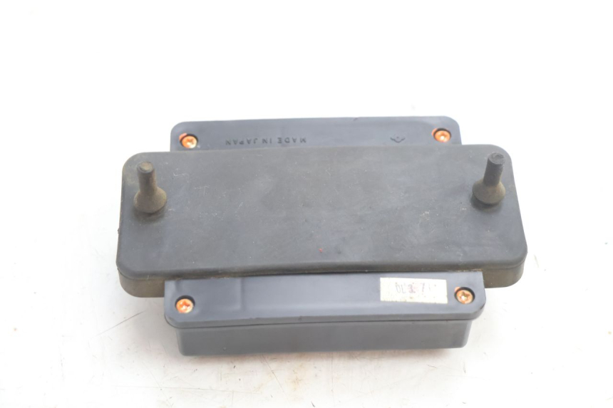 photo de PORTA FUSIBILI KAWASAKI ZX-6R ZX6R 600 (2000 - 2002) - Altra angolazione