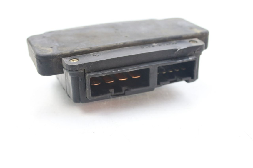 photo de PORTAFUSIBILE KAWASAKI ZZR 600 (1995 - 2004) - Altra angolazione