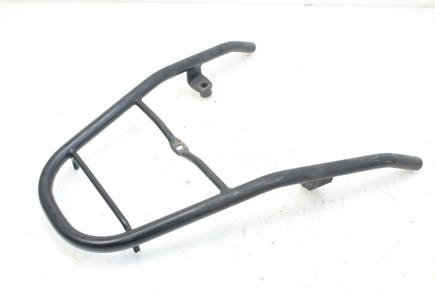 photo de PORTE PACCHETTO KYMCO AGILITY 4T 50 (2018 - 2022) - Dettagli dei punti di fissaggio