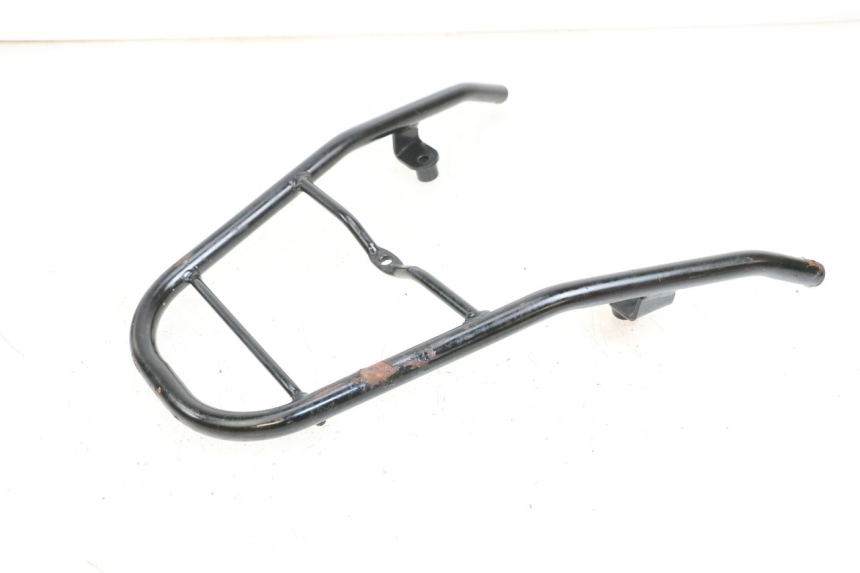 photo de PORTAPACCHI KYMCO AGILITY PREMIUM 50 (2007 - 2010) - Dettagli dei punti di fissaggio