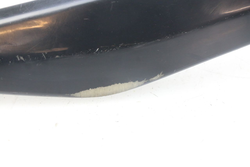 photo de PORTE PACCHETTO SUZUKI AN BURGMAN 400 (2006 - 2010) - Zoom sullo stato d'uso