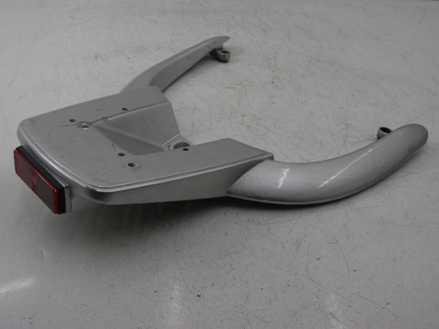 photo de Portapacchi BENZHOU YY50QT31 VINTAGE 50 (2009 - 2012) - Primo piano tecnico