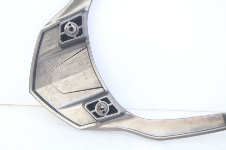 photo de PORTE PACCHETTO KYMCO DINK STREET 125 (2009 - 2014) - Vista d'insieme del prodotto