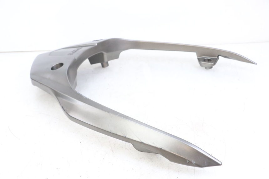 photo de PORTE PACCHETTO KYMCO DINK STREET 125 (2009 - 2014) - Primo piano tecnico