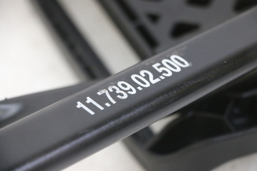 photo de PORTAPACCHI PEUGEOT ELYSEO 125 (1999 - 2004) - Altra angolazione