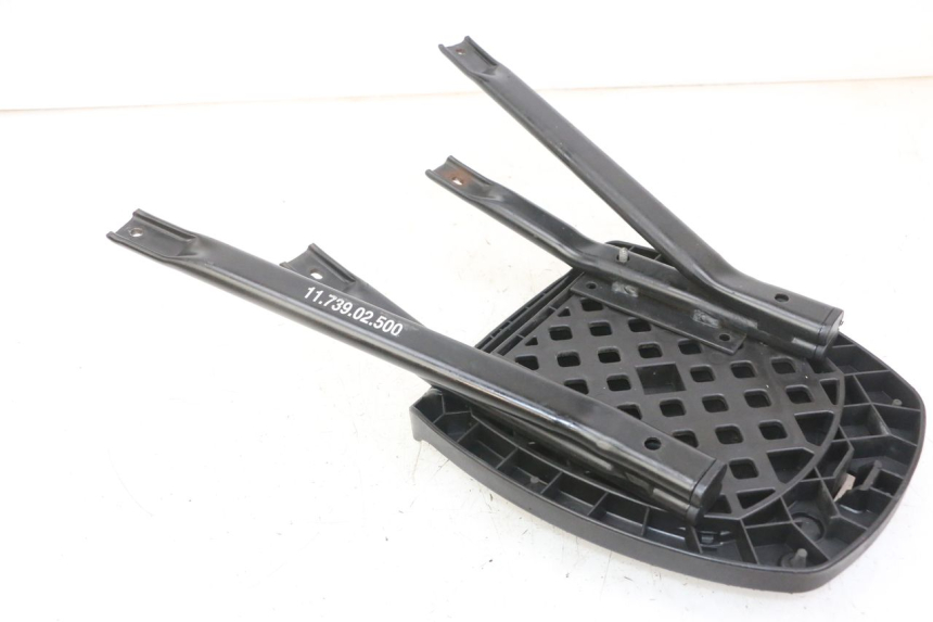 photo de PORTAPACCHI PEUGEOT ELYSEO 125 (1999 - 2004) - Primo piano tecnico