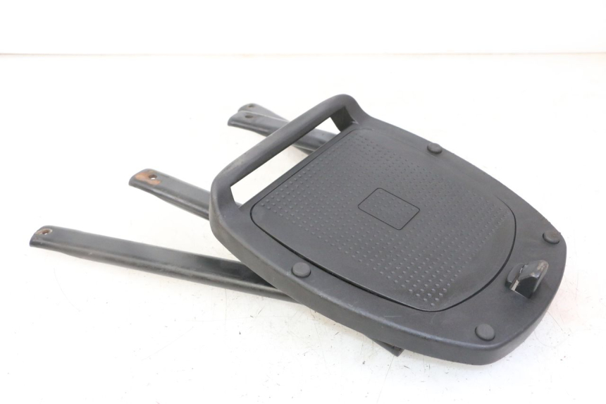 photo de PORTAPACCHI PEUGEOT ELYSEO 125 (1999 - 2004) - Stato della superficie e materiale