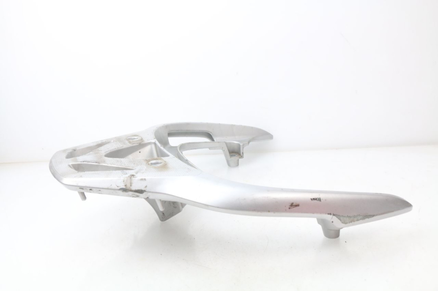 photo de Portapacchi HONDA FES PANTHEON 125 (2003 - 2007) - Primo piano tecnico