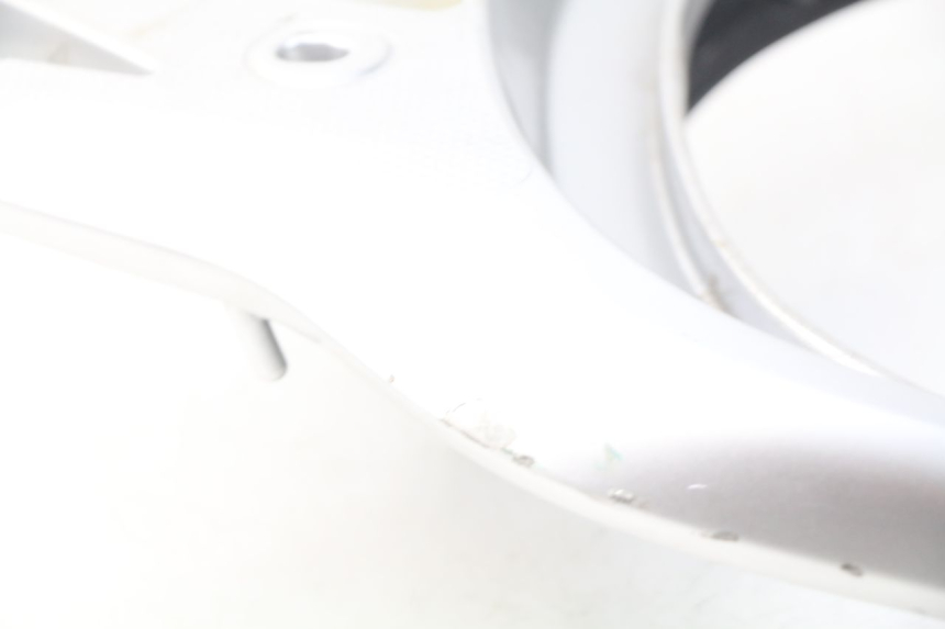 photo de Portapacchi HONDA FES PANTHEON 125 (2003 - 2007) - Dettagli dei punti di fissaggio