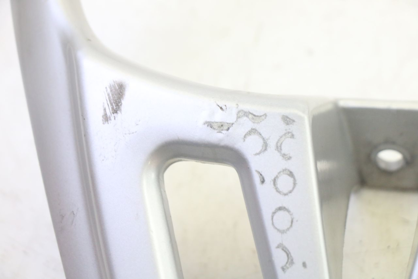 photo de PORTE PACCHETTO SYM FIDDLE 3 III 125 (2014 - 2020) - Altra angolazione